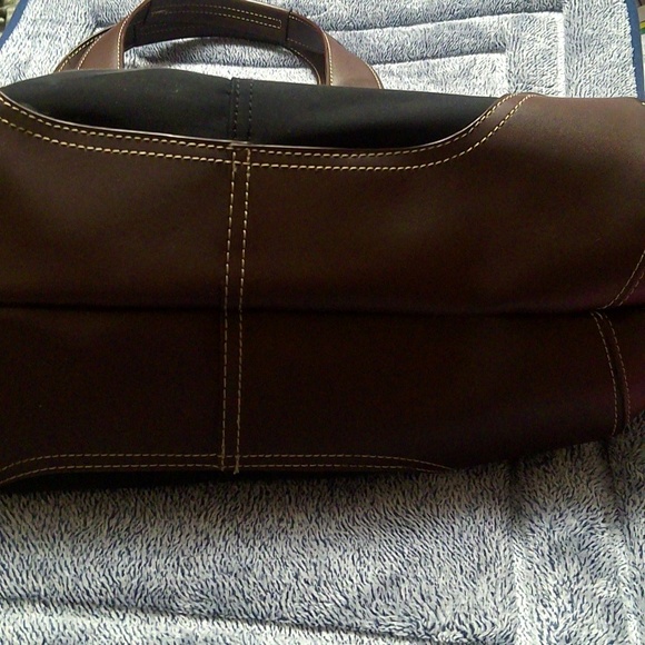 Simply Go Black and Brown Shoulder Bag - Picture 3 of 6